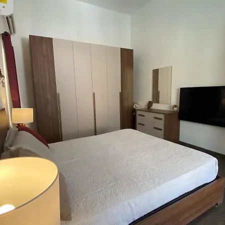 Blue Waters Town House Homestay